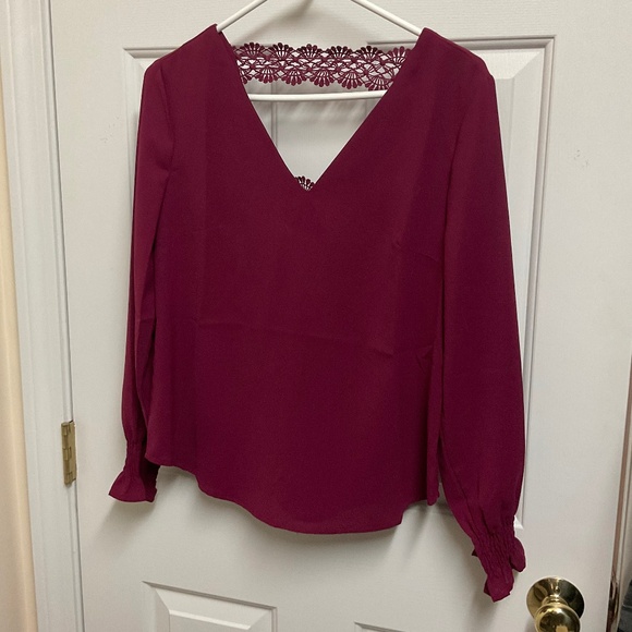 Avanova Tops - Avanova Women’s sexy backless blouse medium wine red